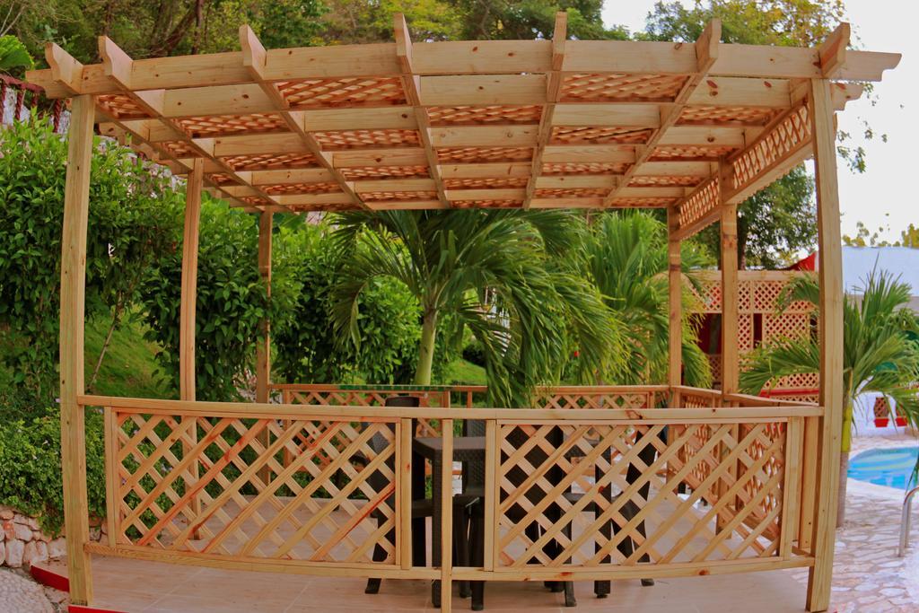 Daymond Blue Tropical Lodge Barahona Exterior photo
